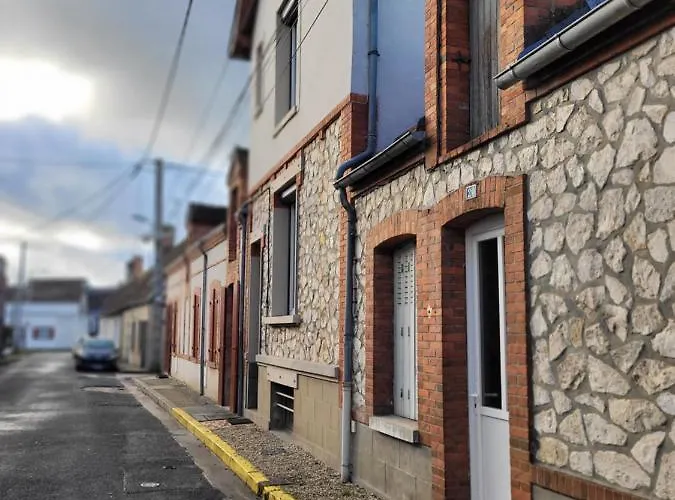 Petite Maison A Salbris