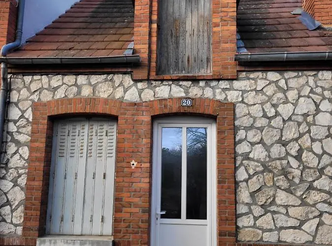 Petite Maison A Salbris